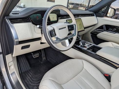 Certified 2023 Land Rover Range Rover SE AWD/4WD image 7
