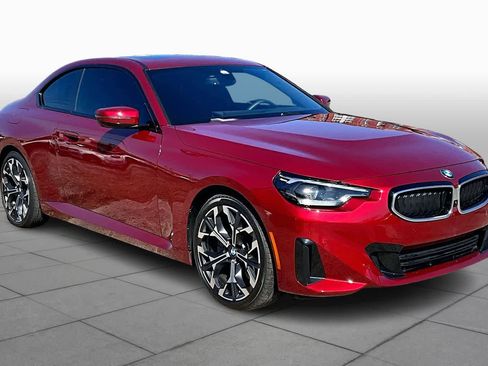 Used 2025 BMW 230i xDrive Coupe w/ Convenience Package AWD/4WD image 2