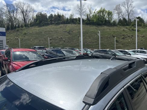 Used 2022 Subaru Outback Premium image 25