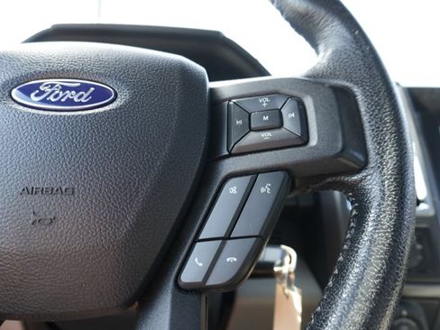 Used 2016 Ford F150 XLT w/ Equipment Group 302A Luxury AWD/4WD image 21