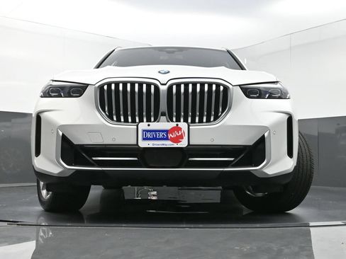 Used 2024 BMW X5 xDrive40i w/ Premium Package AWD/4WD image 28