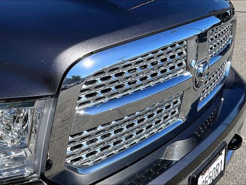 Used 2015 RAM 1500 Laramie w/ Convenience Group image 34