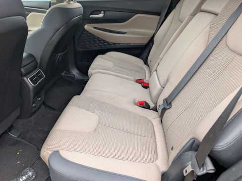 Used 2023 Hyundai Santa Fe SEL w/ Winter Weather Package image 10