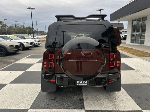 Used 2025 Land Rover Defender 110 Sedona Red Edition image 4
