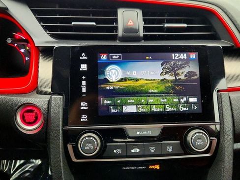 Used 2018 Honda Civic Type R image 17