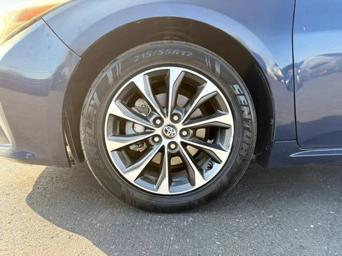 Used 2017 Toyota Avalon XLE FWD image 44