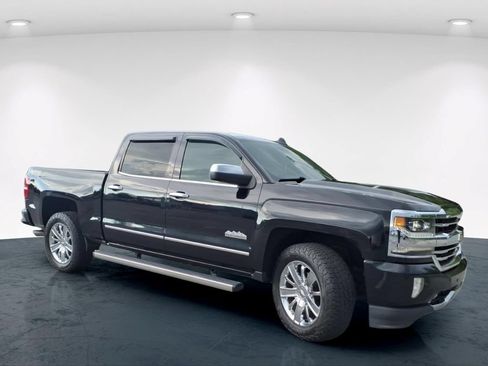 Used 2017 Chevrolet Silverado 1500 High Country AWD/4WD image 4