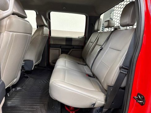 Used 2022 Ford F550 4x4 Crew Cab Super Duty w/ Power Equipment Group image 33