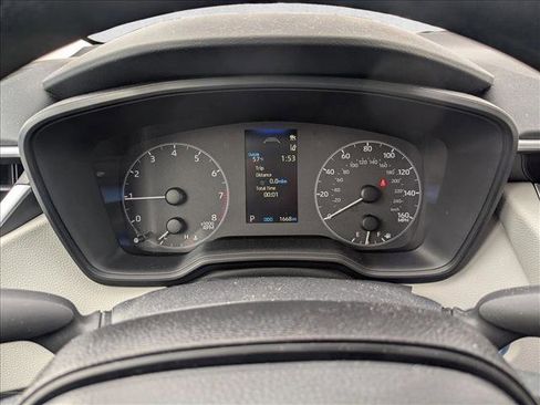 Used 2025 Toyota Corolla LE w/ LE Premium Package image 10