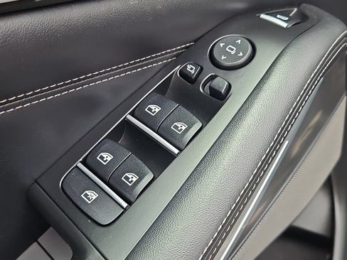Used 2023 BMW X5 M50i w/ Executive Package AWD/4WD image 32