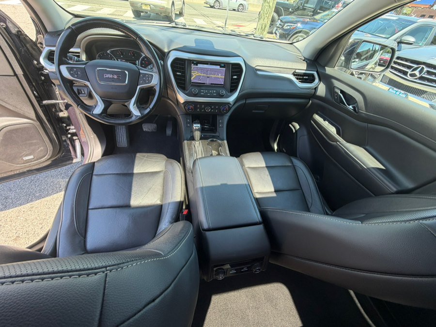 Used 2019 GMC Acadia SLT AWD/4WD image 11