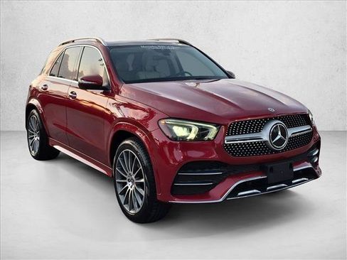 Used 2022 Mercedes-Benz GLE 350 4MATIC image 3