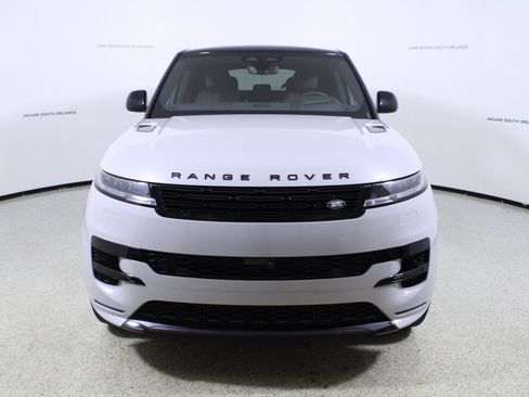 New 2026 Land Rover Range Rover Sport Dynamic SE AWD/4WD image 2
