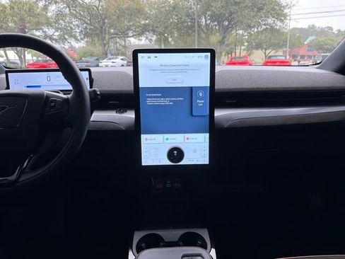 Used 2023 Ford Mustang Mach-E GT image 21