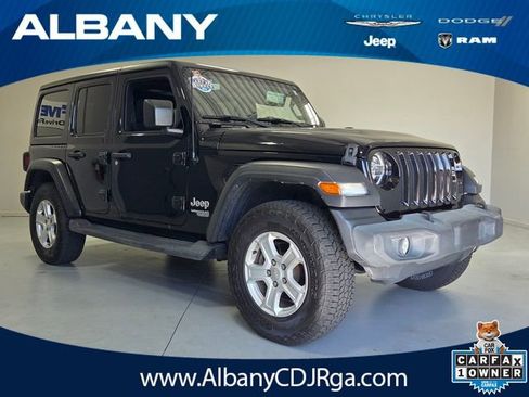 Used 2021 Jeep Wrangler Unlimited Sport AWD/4WD image 1