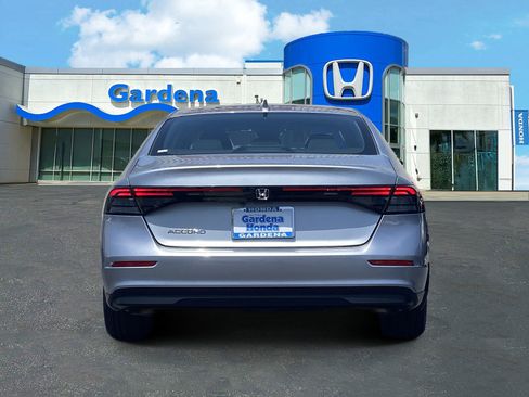 Certified 2025 Honda Accord LX image 5