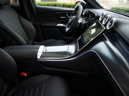 New 2026 Mercedes-Benz GLC 300 4MATIC image 18
