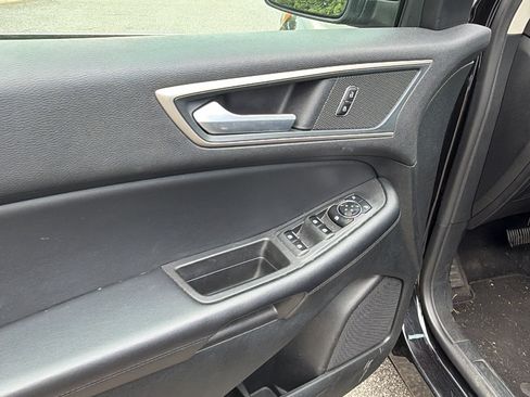 Used 2024 Ford Edge SEL AWD/4WD image 14