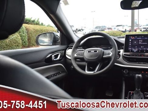 Used 2025 Jeep Compass Limited AWD/4WD image 26