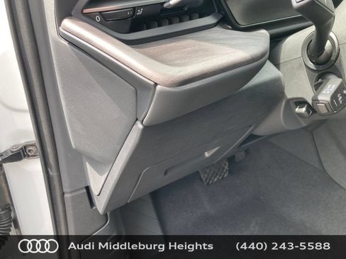 Used 2025 Audi Q5 Premium Plus AWD/4WD image 16