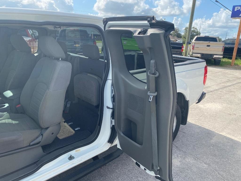 Used 2019 Nissan Frontier S RWD image 15