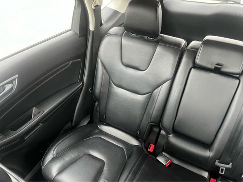 Used 2022 Ford Edge Titanium w/ Equipment Group 301A AWD/4WD image 12