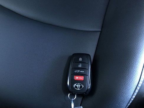 New 2026 Toyota Corolla Cross XLE w/ Convenience Package image 24