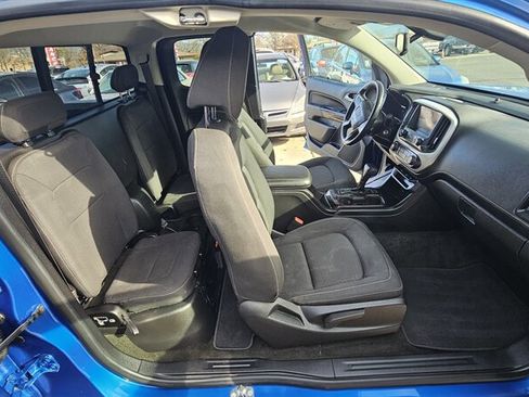 Used 2018 GMC Canyon SLE w/ SLE Convenience Package image 8