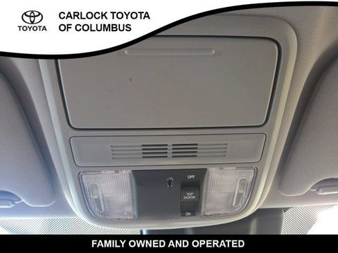 Used 2018 Honda Odyssey EX image 29