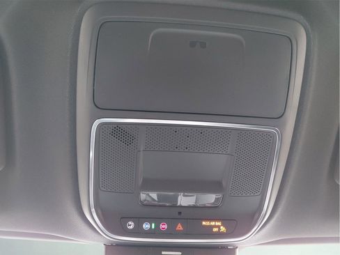 New 2026 GMC Acadia Denali w/ Super Cruise Package FWD image 19