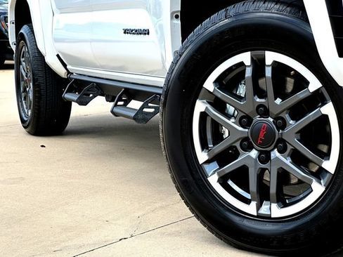 Used 2026 Toyota Tacoma TRD Sport RWD image 6