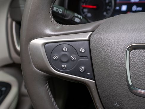 Used 2020 GMC Terrain Denali w/ Denali Premium Package AWD/4WD image 28
