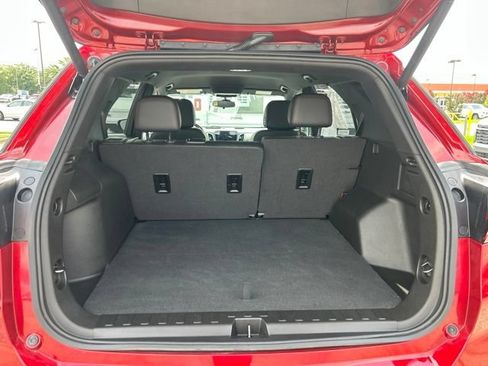 Used 2022 Chevrolet Equinox RS w/ RS Leather Package FWD image 29