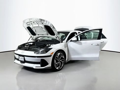 Used 2023 Hyundai Ioniq 6 SEL AWD/4WD image 21
