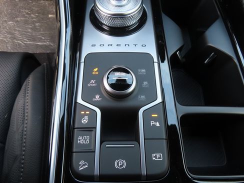 New 2026 Kia Sorento SX Prestige image 13