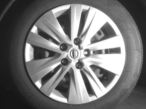 Used 2025 Nissan Sentra S FWD image 12