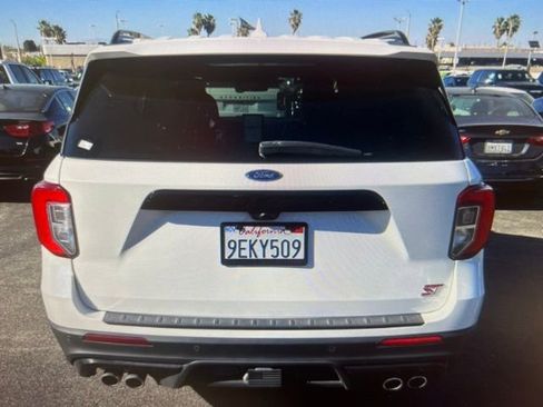 Used 2020 Ford Explorer ST w/ Premium Technology Package image 5