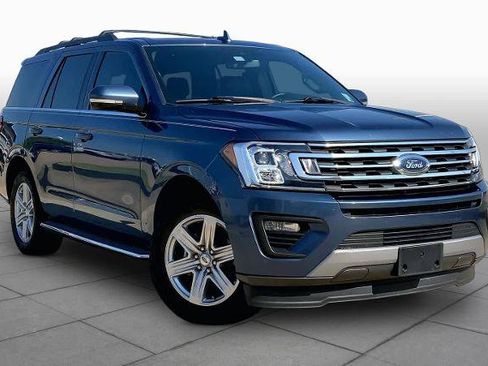 Certified 2020 Ford Expedition XLT w/ Equipment Group 202A RWD image 3