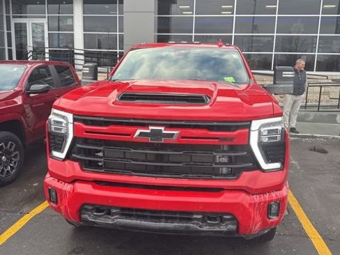 Used 2024 Chevrolet Silverado 3500 LTZ w/ LTZ Plus Package image 3