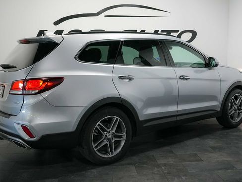 Used 2018 Hyundai Santa Fe FWD image 4