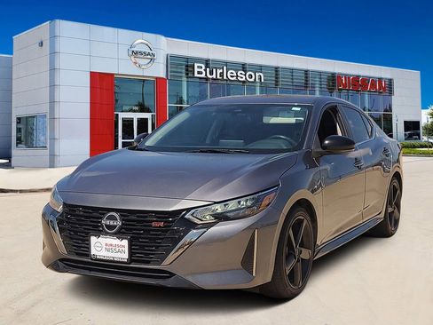 Certified 2024 Nissan Sentra SR image 1