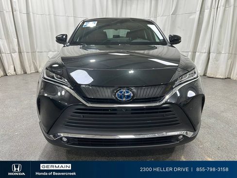Used 2024 Toyota Venza Limited AWD/4WD image 3