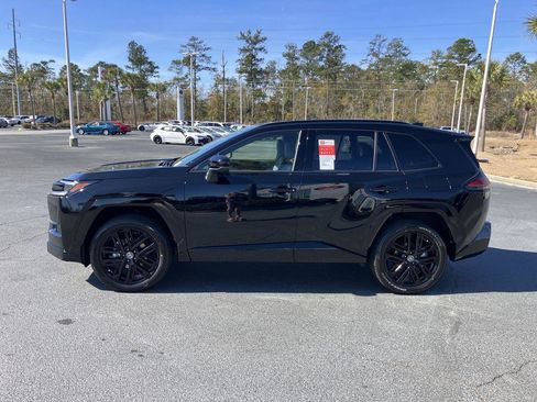 New 2026 Toyota RAV4 FWD image 2