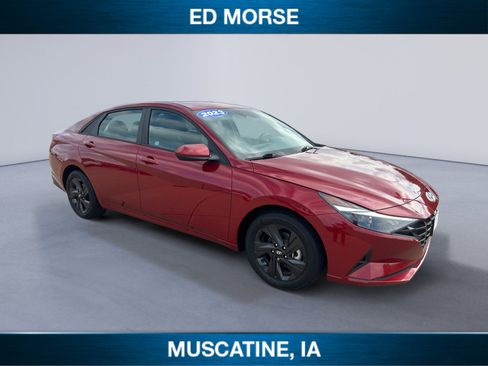 Used 2023 Hyundai Elantra SEL FWD image 7