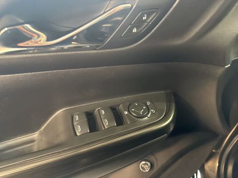 Used 2019 GMC Acadia SLT w/ LPO, Cargo Package image 19