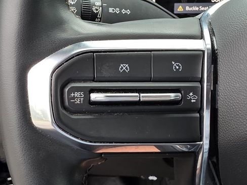 Used 2023 GMC Canyon Denali AWD/4WD image 38