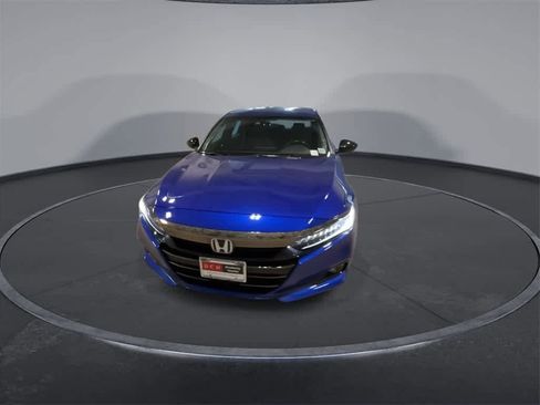 Used 2022 Honda Accord Sport image 3
