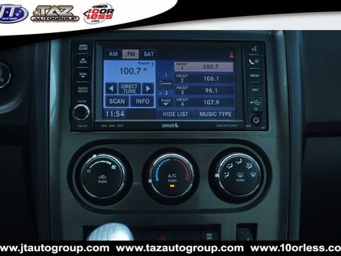 Used 2010 Dodge Challenger R/T RWD image 17