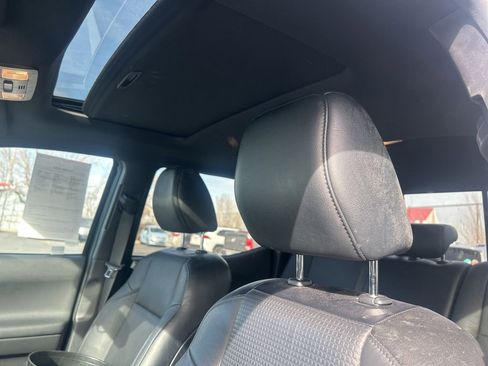 Used 2023 Toyota Tacoma TRD Off-Road w/ TRD Premium Off Road Package image 21