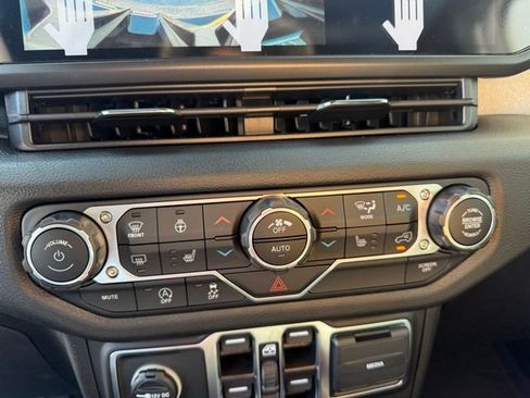New 2025 Jeep Wrangler Unlimited Sport AWD/4WD image 20